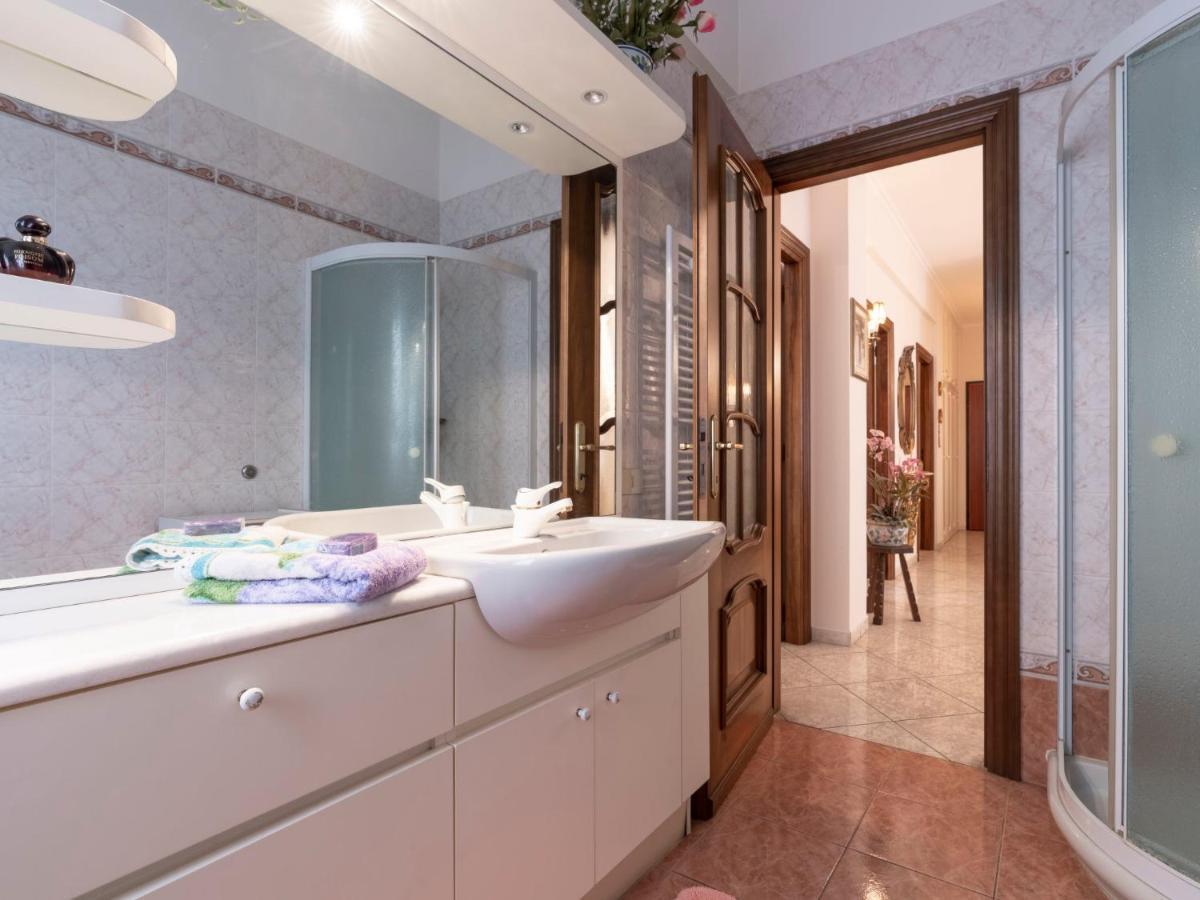 Apartment Casa Giuliana By Interhome อิมเปรีอา ภายนอก รูปภาพ