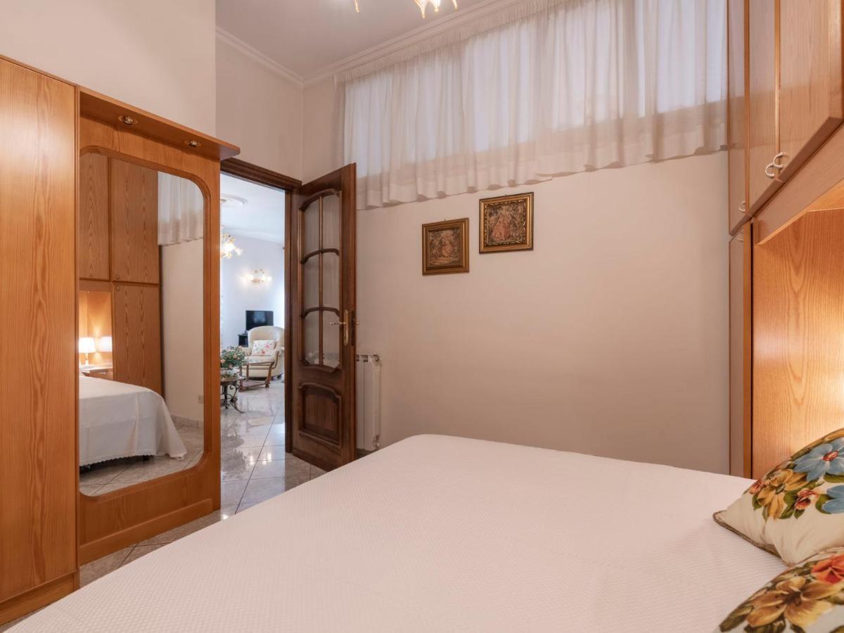 Apartment Casa Giuliana By Interhome อิมเปรีอา ภายนอก รูปภาพ